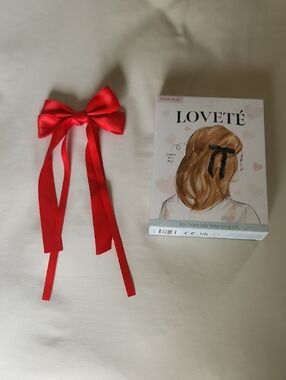 New In Box Lovete Boutique Hair Bow Tying Set Plus New Long Red Ribbon Bow